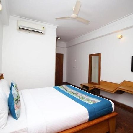 The Mahendra Hotels Mysore Bagian luar foto