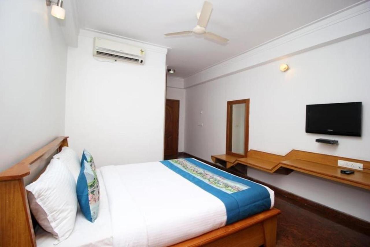 The Mahendra Hotels Mysore Bagian luar foto