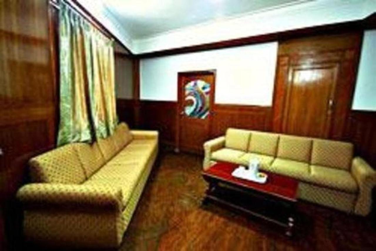 The Mahendra Hotels Mysore Bagian luar foto